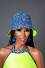 Issa (God is salvation)